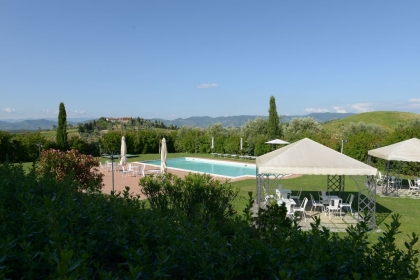 agriturismo_piscina_firenze